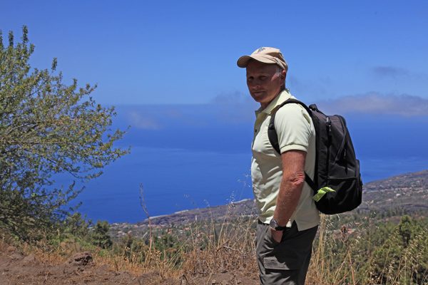 Hans Mom bij Cruz de Llanos op La Palma
